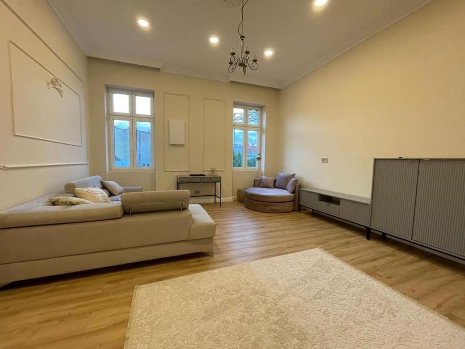 Lucrib Apartment Cluj-Napoca Luaran gambar